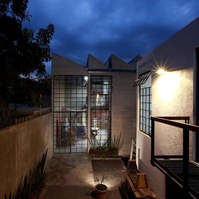 Instalación de puntos de luz en la terraza