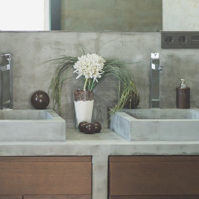 Lavabo con estructura de resina