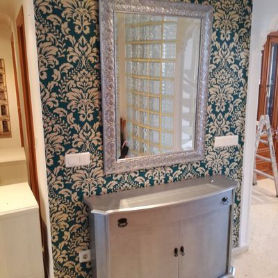 Utilizar papel pintado y vinilos