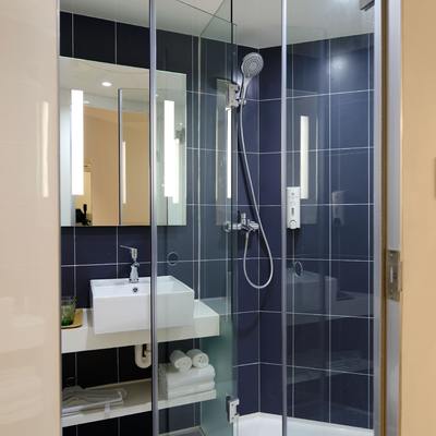 Cambiar la bañera por ducha