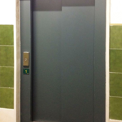 Funcionamiento correcto de las puertas del ascensor Funcionamiento correcto de las puertas del ascensor
