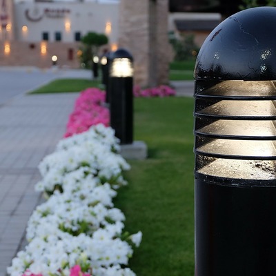 Alumbrado LED en jardines