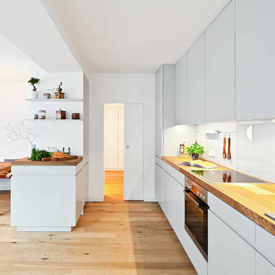 Parquet en cocina y baños