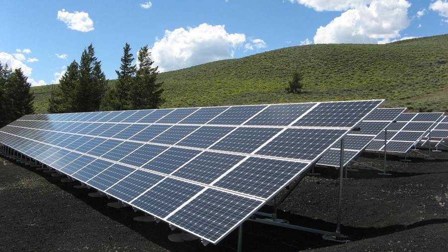 Instalar paneles solares fotovoltáicos