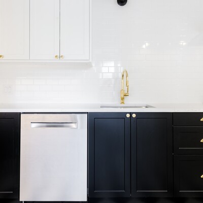 Precio de alicatar una cocina de 10 m²