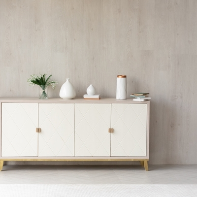 Precio de cambiar los tiradores de un mueble antiguo