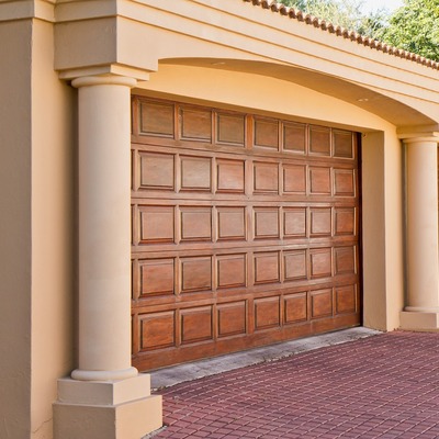 Limpieza de la puerta del garaje