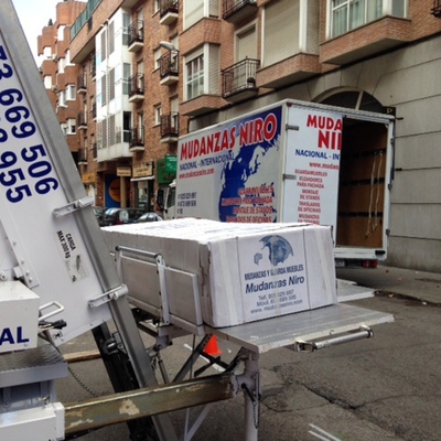 Si el ascensor es pequeño