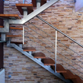 Escaleras interiores.