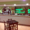 MUEBLE BARRA Y MESAS 