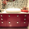 Mueble supendido fucsia