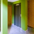 Portal edificio de viviendas