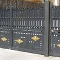 PUERTA DE GARAJE EN CALLE AVILA