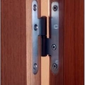 Puertas y armarios.