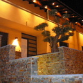 Vivienda unifamiliar aislada. De noche