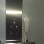 Botonera de columna cabina