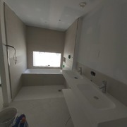 Este es un cuarto de baño nuevo