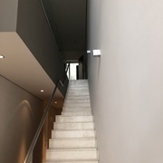 Pintura de tramo de escalera