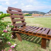 a tomar el sol con palets, cotonat service valle de tena