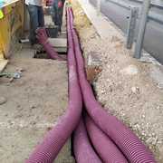 Conductos de 160mm. para cable de 95mm2.