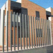 Cerramiento perimetral exterior de urbanización