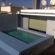 Construcción piscina en ático de Barcelona