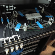 Empalmes de Fibra Optica en Racks