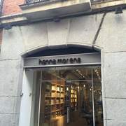 Peluquería / perfumería HENNA MORENA