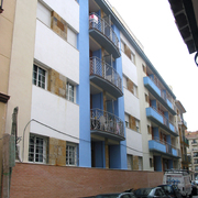 BLOQUE DE VIVIENDAS
