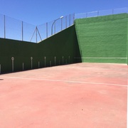 Pista de frontón pintada