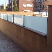 Barandilla con vidrio laminado 5+5 mate