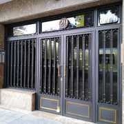 Puerta Comunidad de Propietarios.