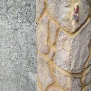 Detalle impreso vertical vaciado imitación piedra