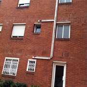 instalacion sobre fachada con canal