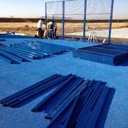 Instalación de pista completa de padel.