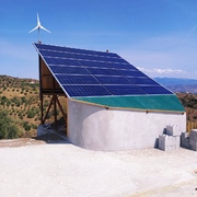 Instalación fotovoltaica-eólica aislada