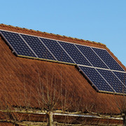 PLACAS FOTOVOLTAICAS CALLE JOVELLANOS