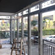 CERRAMIENTO DE BALCON CON CARPINTERIA PVC