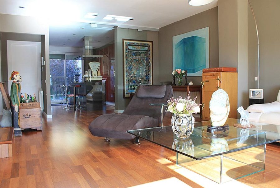 http://www.tindas.es/proyecto/diseno-interiores-adosado-barcelona/