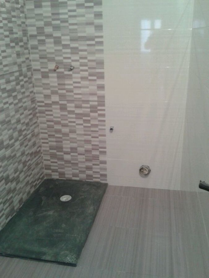 Alicatado de baño