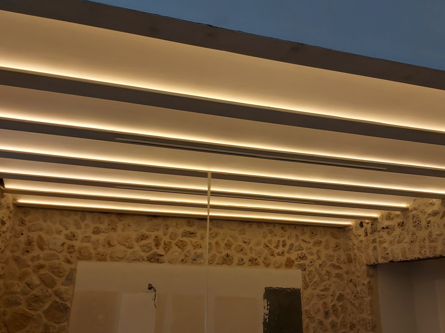 Led