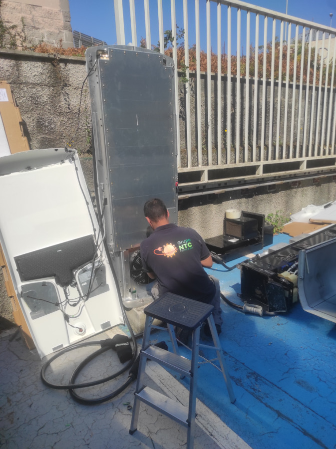 Instalación cargador vehículo eléctrico