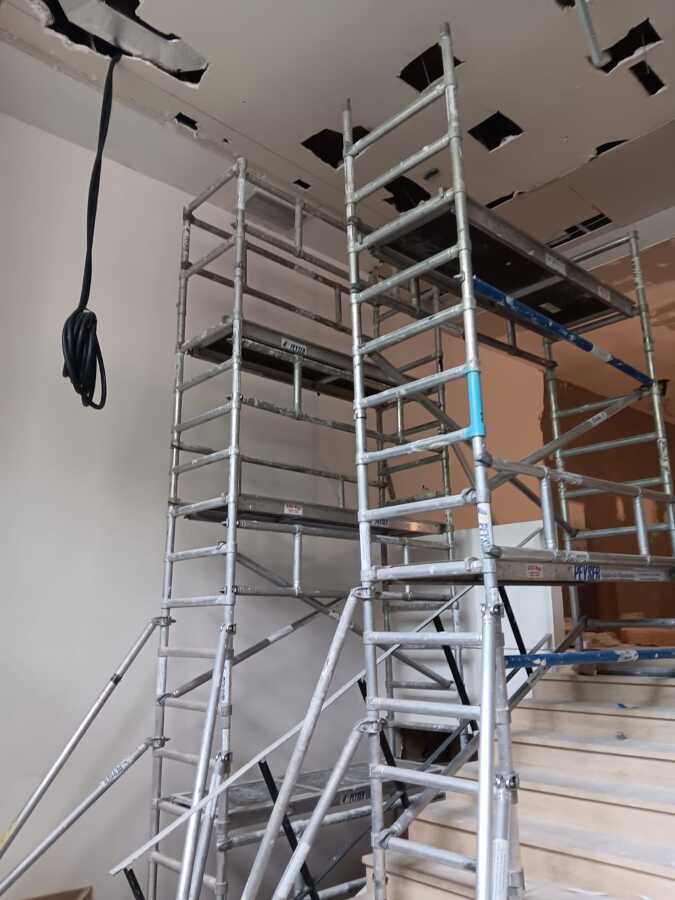 Enlucido local comercial en ortega y gasset
