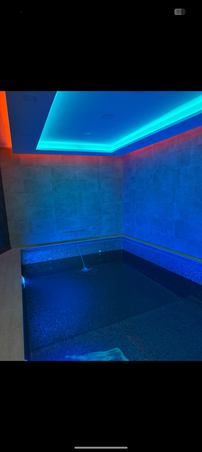 Iluminación Piscina