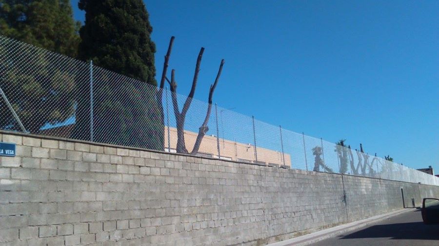 CERRAMIENTO SIMPLE TORSION SOBRE MURO DE 3 M