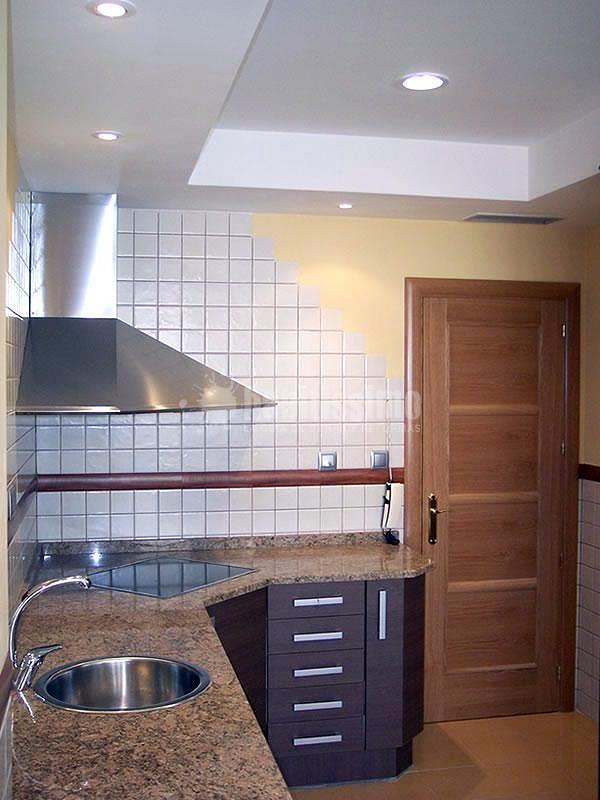 Reformas Viviendas, Construcciones Reformas