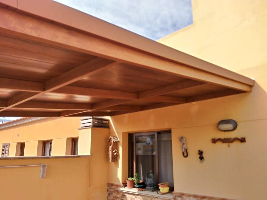 Foto: ????pergola en Imitación Madera y Tejas de Aluar #2922847 ...