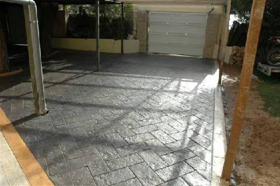 ENTRADA GARAGE