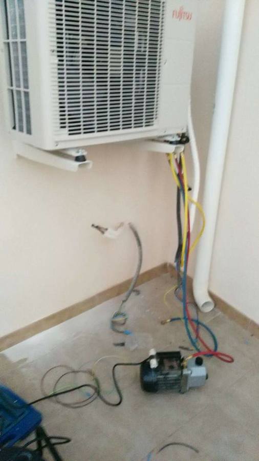 Instalación de aire acondicionado.