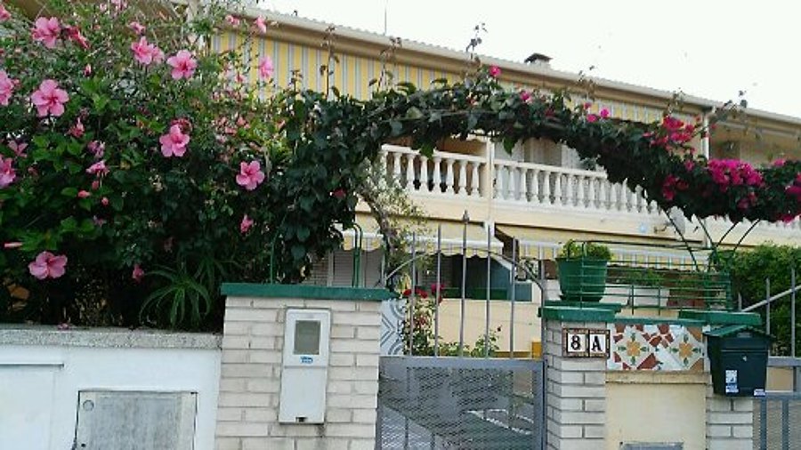 PERGOLAS 